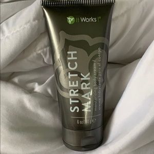 It works.  Stretch mark body cream